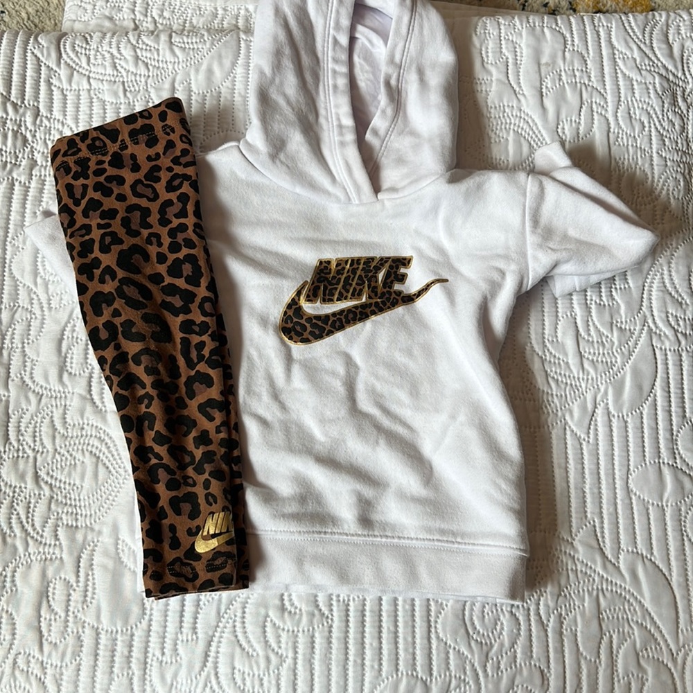Hoodie and leggings set